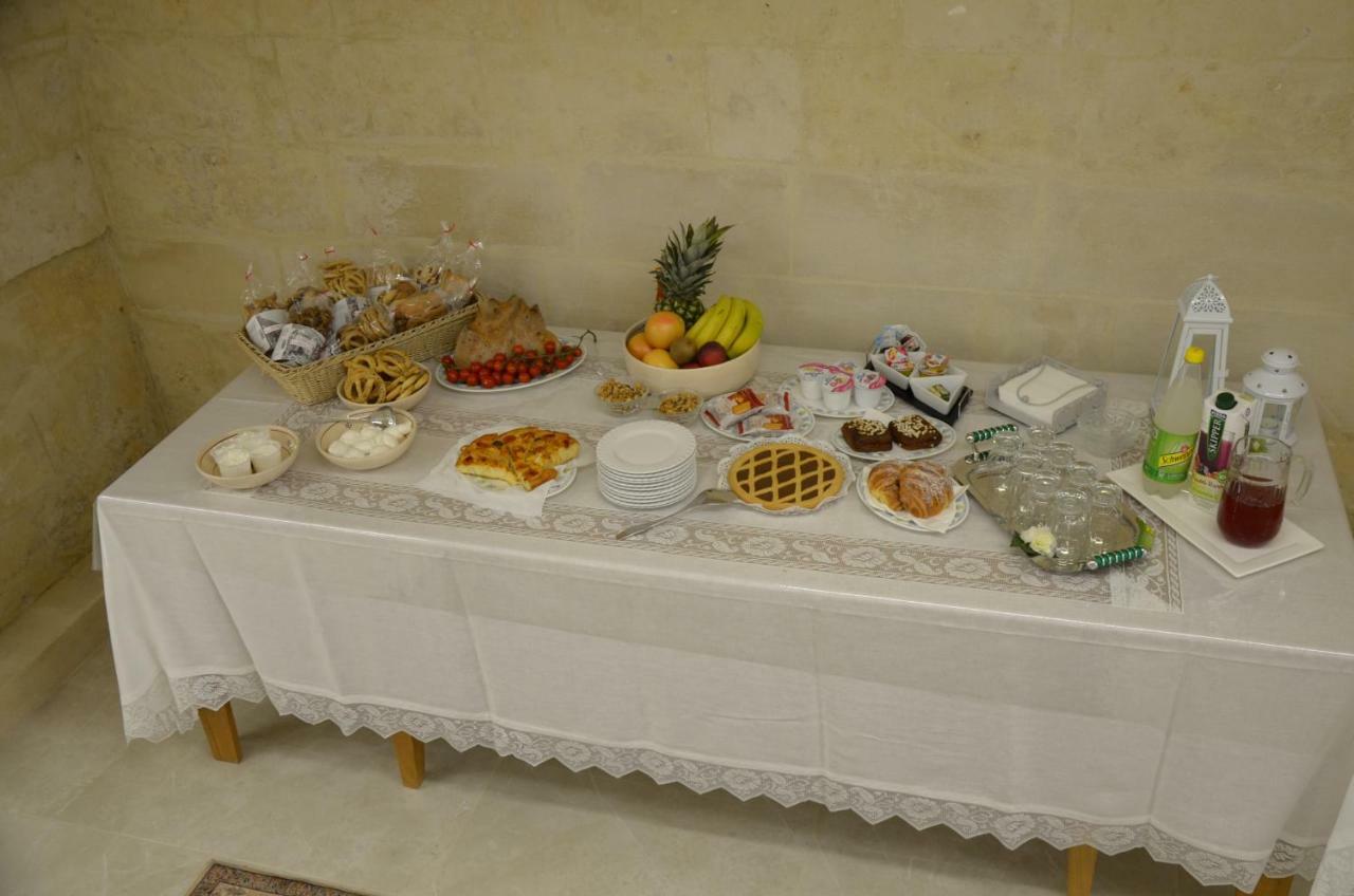 In & Out Matera Hotell Eksteriør bilde